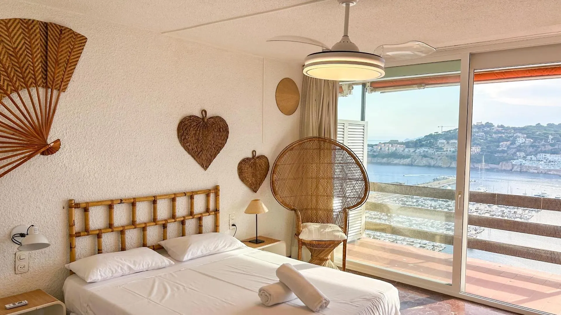 An apartment with an ocean view Sant Feliu de Guíxols Spanje
